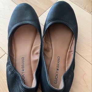 EUC Lucky Brand Black Flats